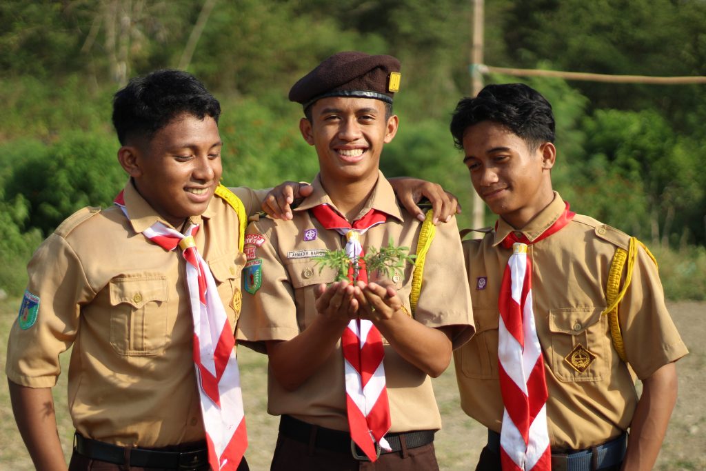 Bijak Bersosmed: Tips Santri Jaga Diri Saat Liburan